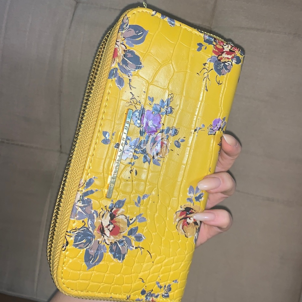 Floral wallet